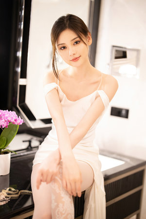 我女朋友的妈妈中字2