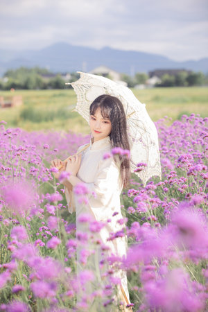 制服的诱惑在线观看